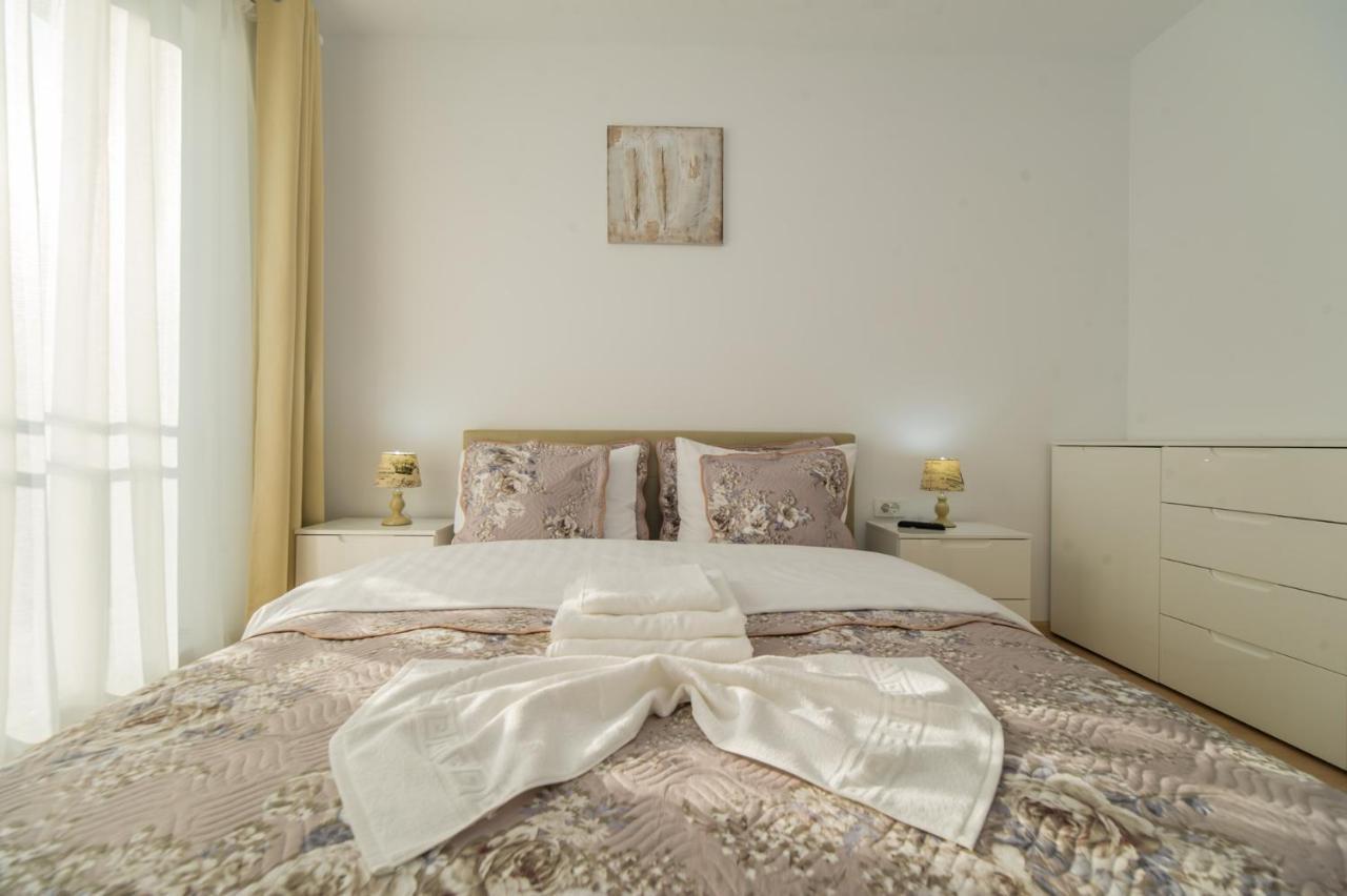Deluxe Suite Coresi Braşov Eksteriør billede